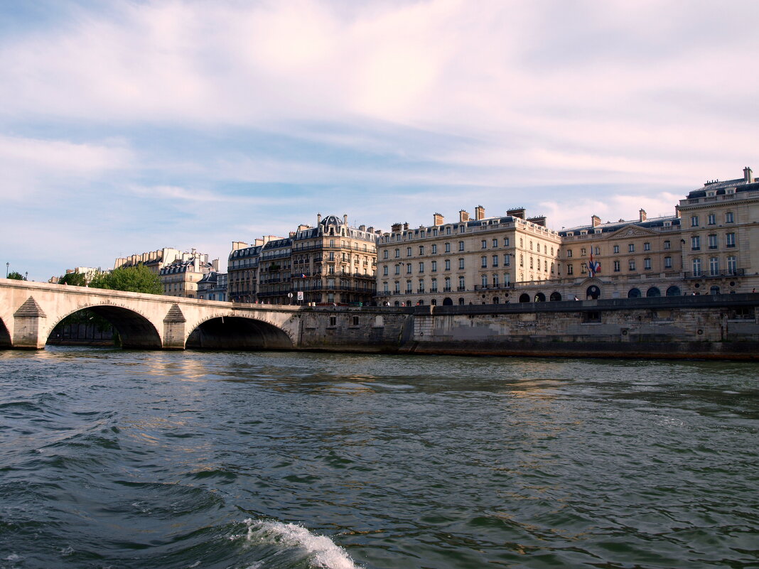 Париж. - Владимир Драгунский Париж. - Владимир Драгунский