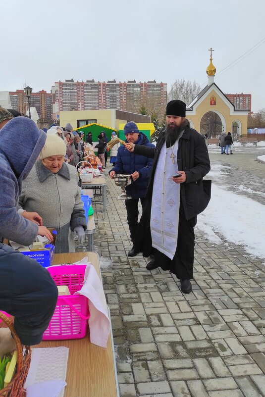 19 апреля в храме св.апостола Андрея Первозванного - Татьяна Лютаева 19 апреля в храме св.апостола Андрея Первозванного - Татьяна Лютаева