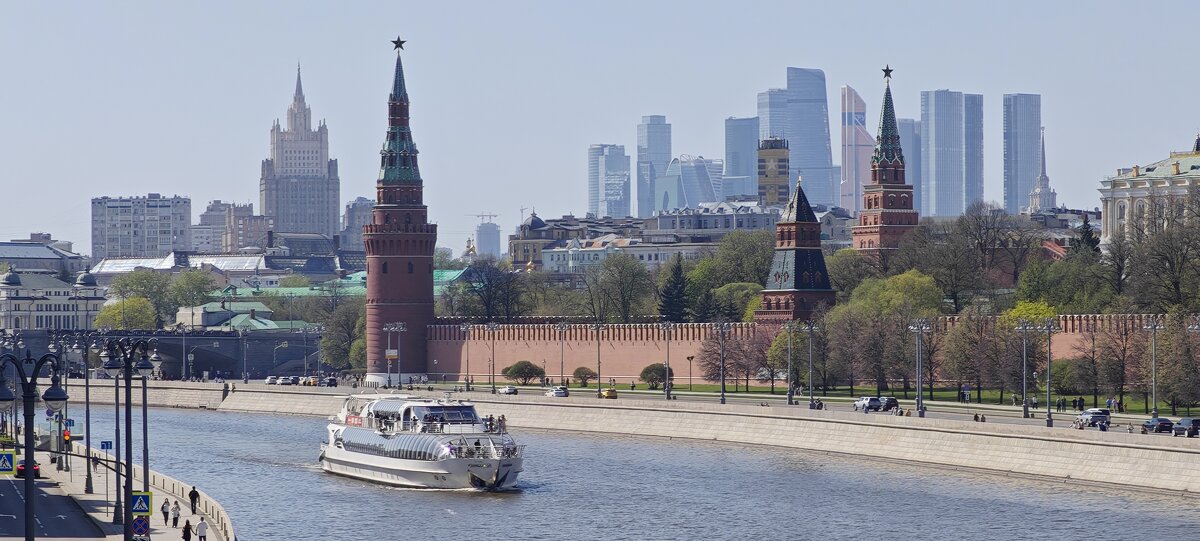 Кремль и Москва Сити - <<< Наташа >>>