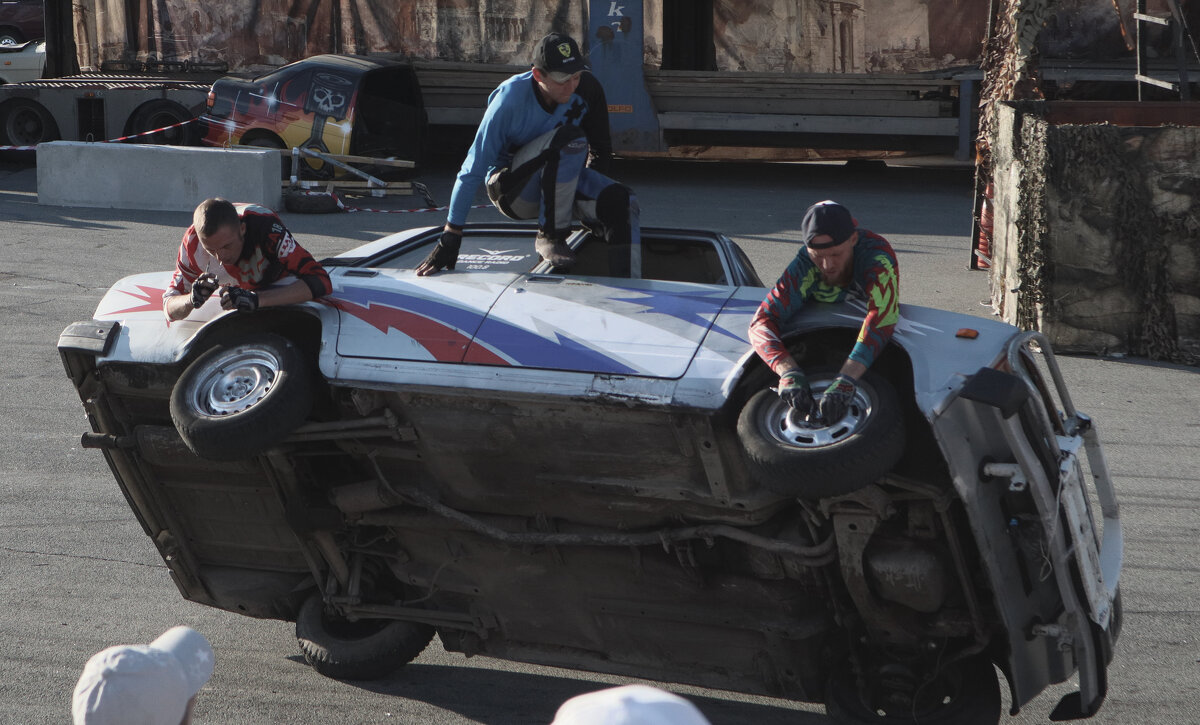 Автосервис вызывали? - Дмитрий Петров