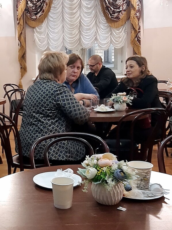 *** - Владимир Захаров