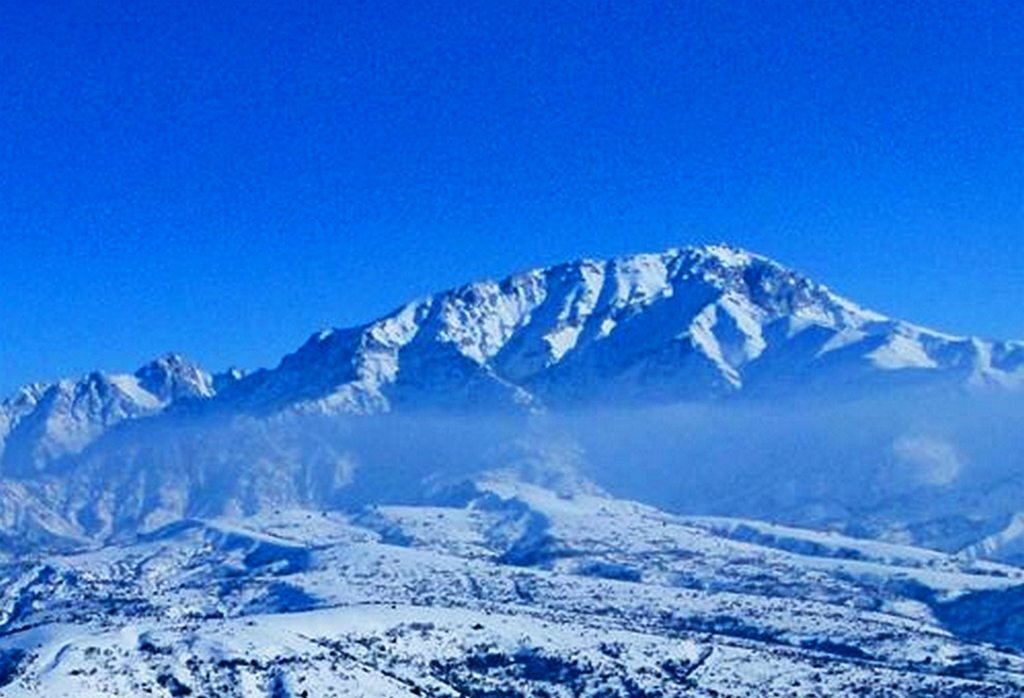 БОЛЬШОЙ ЧИМГАН, 3300м, вид со стороны. - Виктор Осипчук БОЛЬШОЙ ЧИМГАН, 3300м, вид со стороны. - Виктор Осипчук