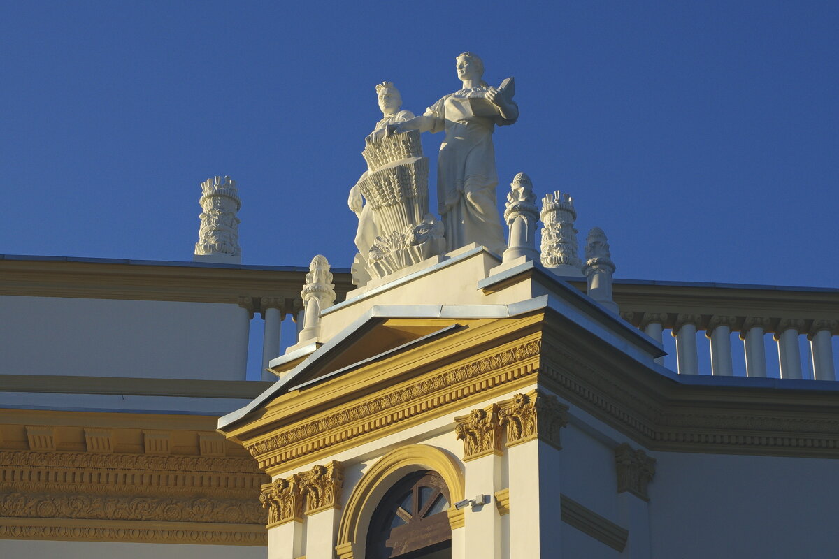 На ВДНХ - Сергей Швечков