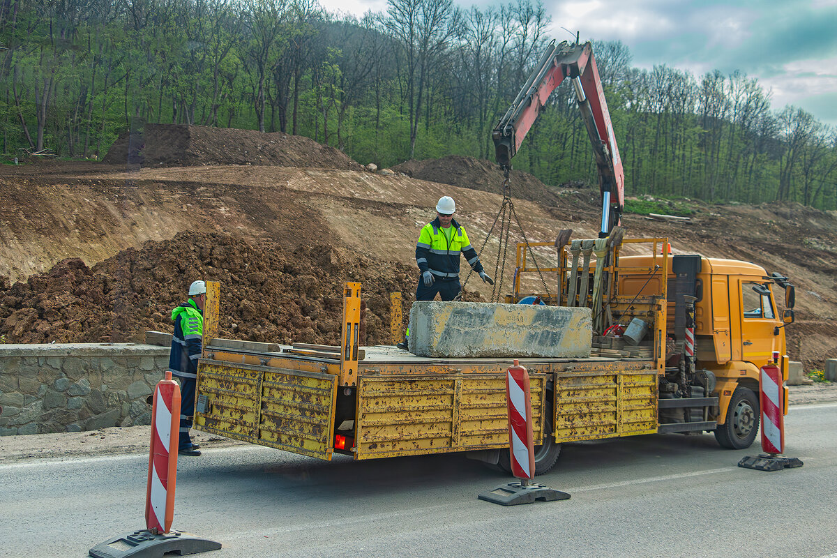 Тяжелые размышления - Юрий Яловенко Тяжелые размышления - Юрий Яловенко