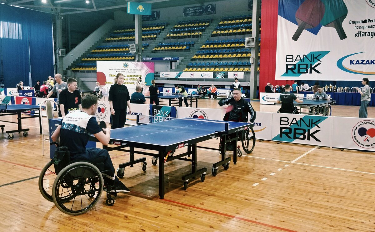 Пара настольный теннис - Андрей Хлопонин Пара настольный теннис - Андрей Хлопонин