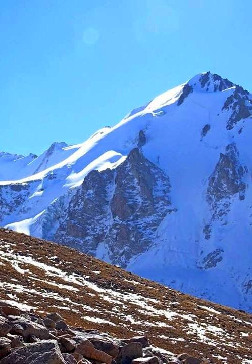 ПЕРЕД ВЕРШИНОЙ. - Виктор Осипчук