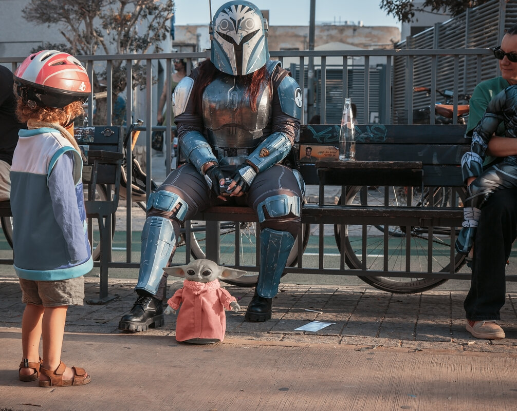 "Мамы разные нужны, Мамы всякие важны." - alex chernin