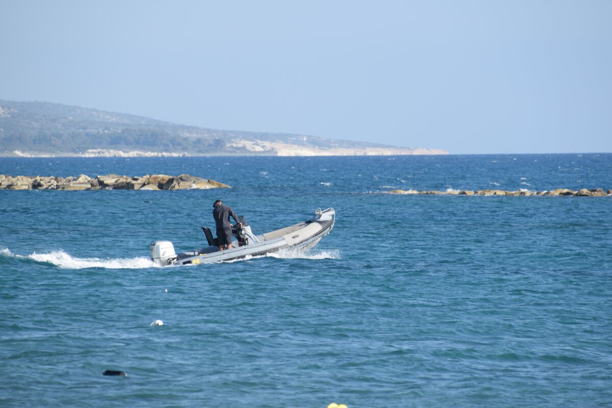 На моторке по Средиземному морю. - Oleg4618 Шутченко