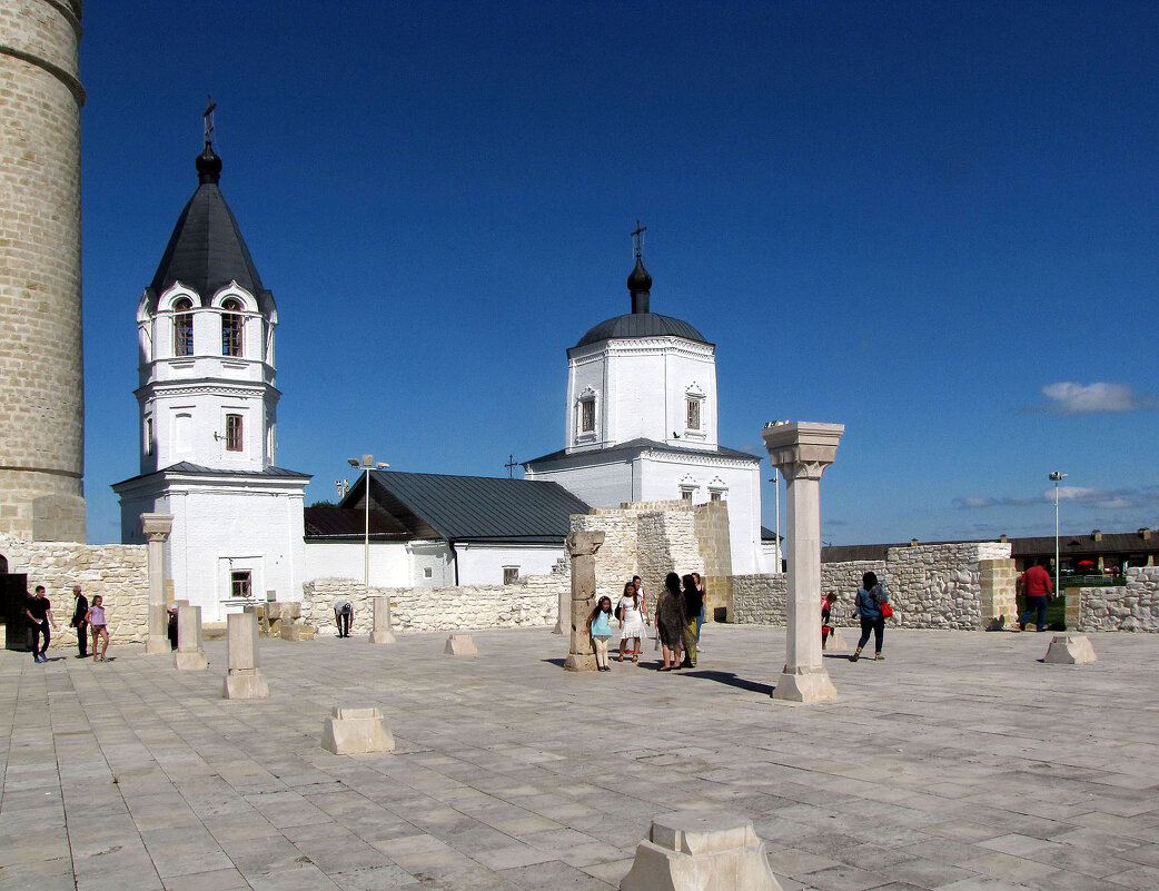 Церковь Успения и Соборная мечеть - Александр Ильчевский 