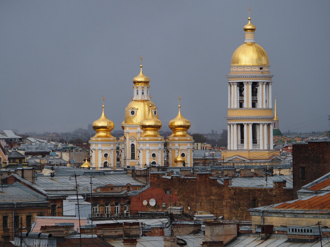 Владимирский собор (с крыши Этажей) - Магомед .