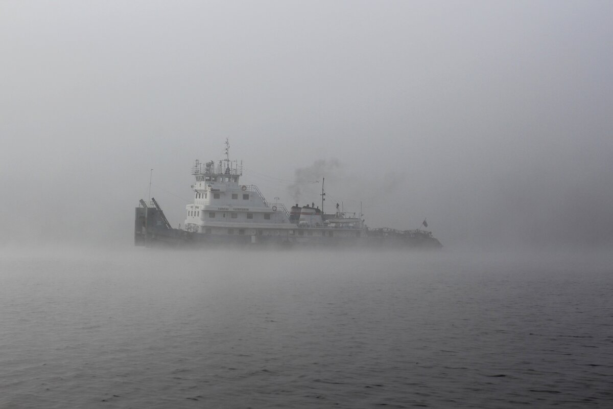 Буксир в тумане - Марсель Валеев Буксир в тумане - Марсель Валеев