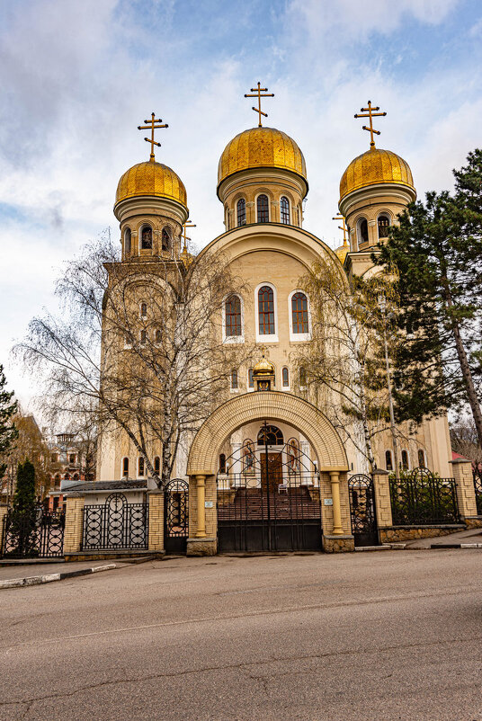 *** - Дмитрий Лупандин