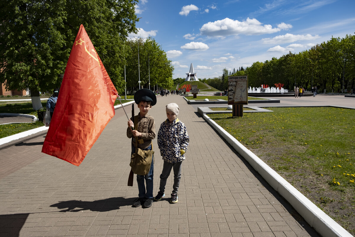 Память поколений о Победе 9 мая 1945 года - Евгений 