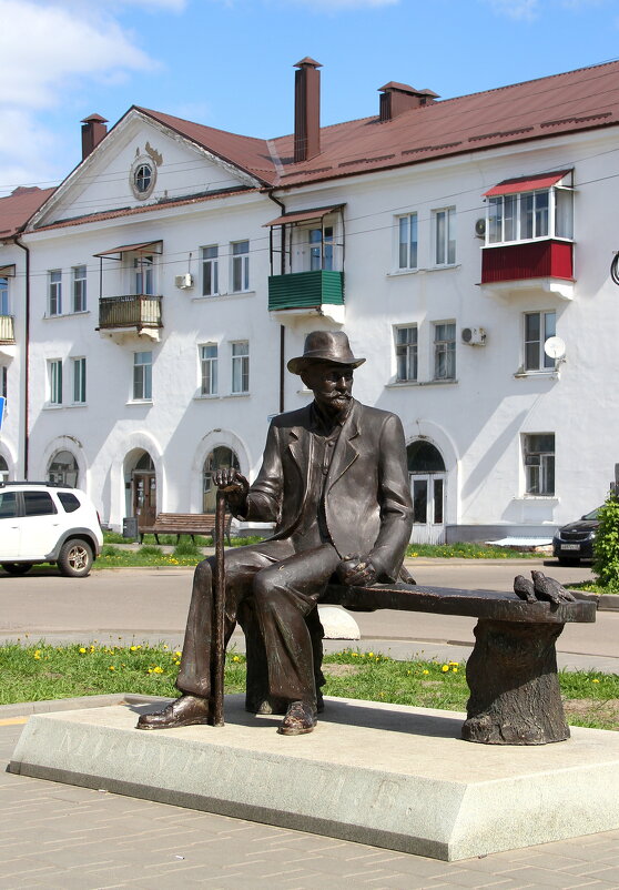 На скамеечке - Vlad Сергиевич