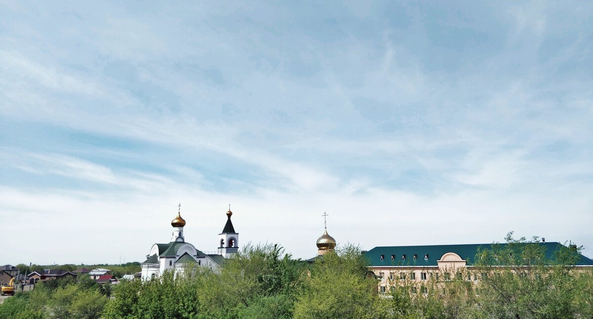 Небесный май. - Андрей Хлопонин Небесный май. - Андрей Хлопонин