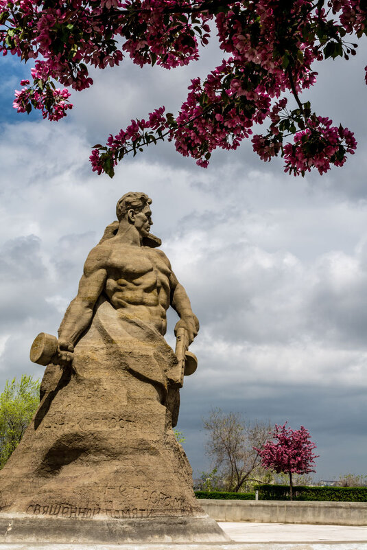 Опять весна на белом свете ... - Дмитрий Печенкин