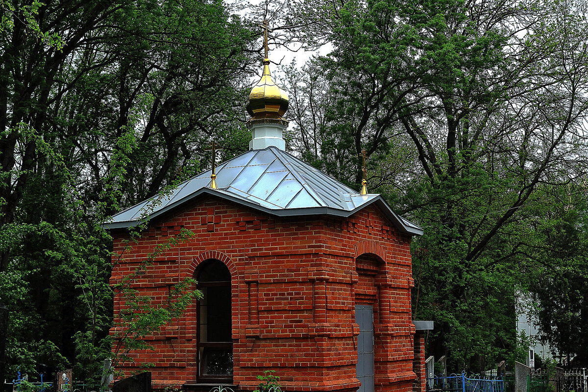 Крест на часовне - Юрий Гайворонскiий Крест на часовне - Юрий Гайворонскiий