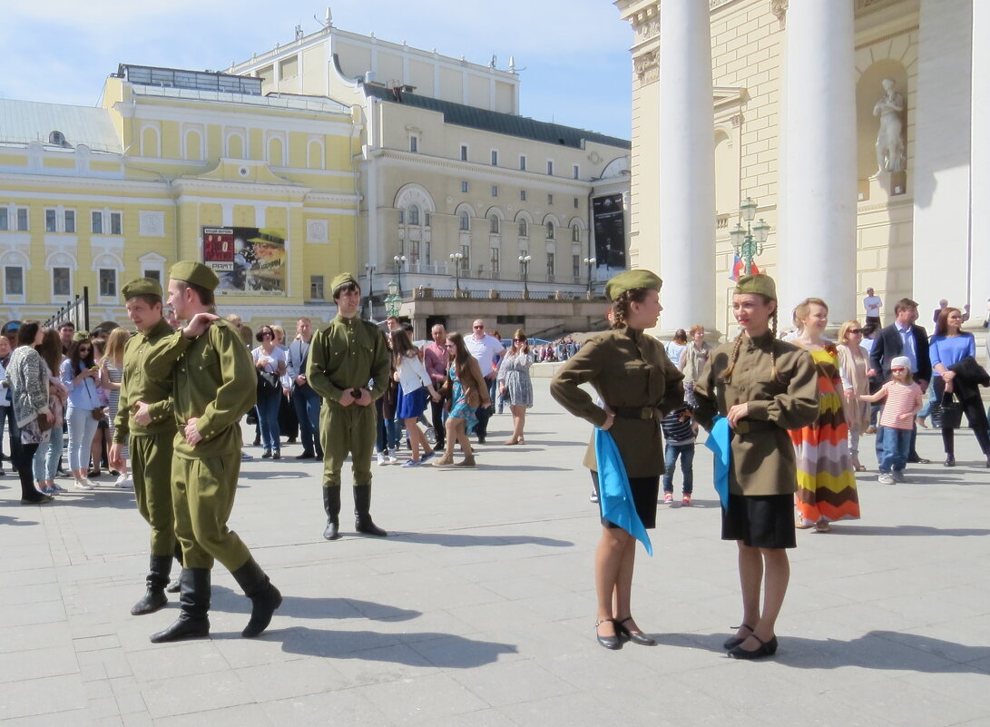 Сининький скромный платочек - ИРЭН@ .