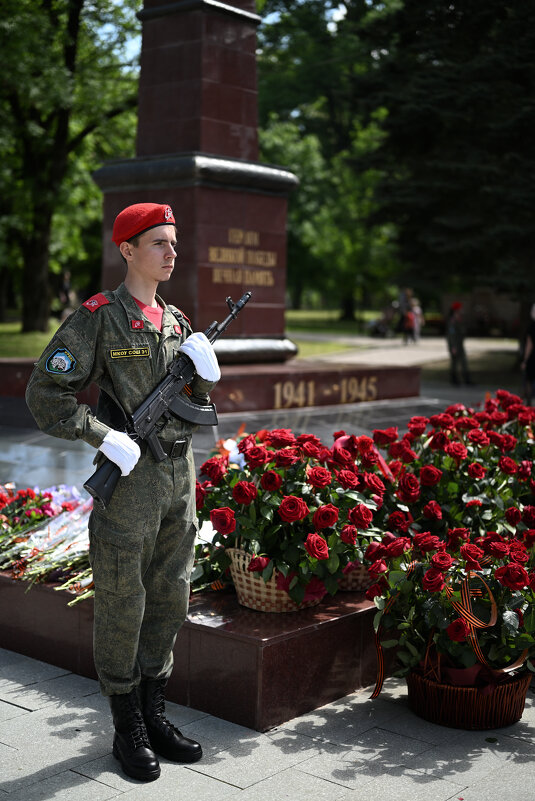 Юнармия в торжественном карауле у Вечного огня - Referee (Дмитрий)