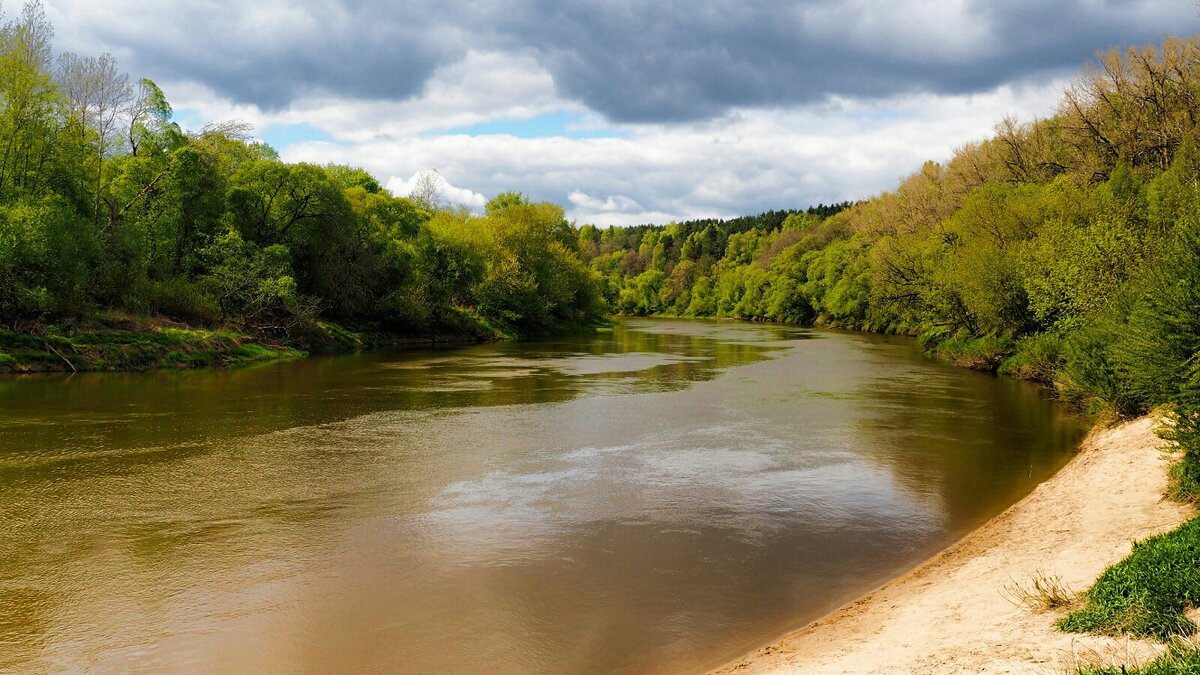 О Днепре - Милешкин Владимир Алексеевич О Днепре - Милешкин Владимир Алексеевич