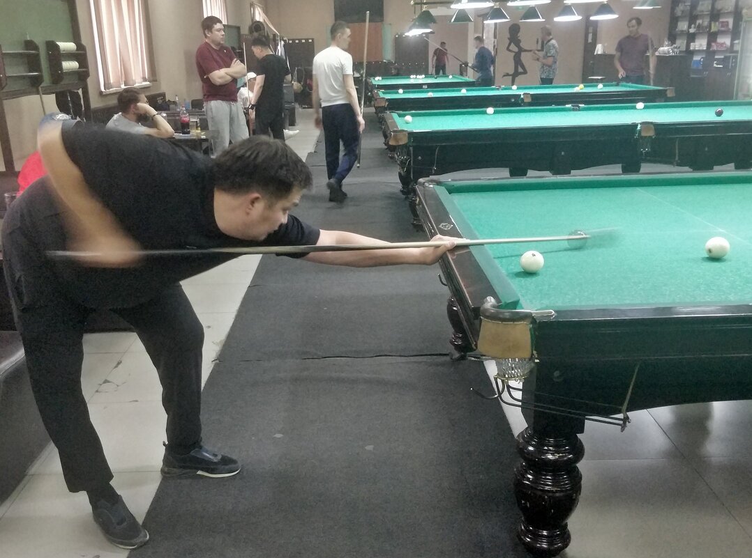 Игра - Андрей Хлопонин Игра - Андрей Хлопонин