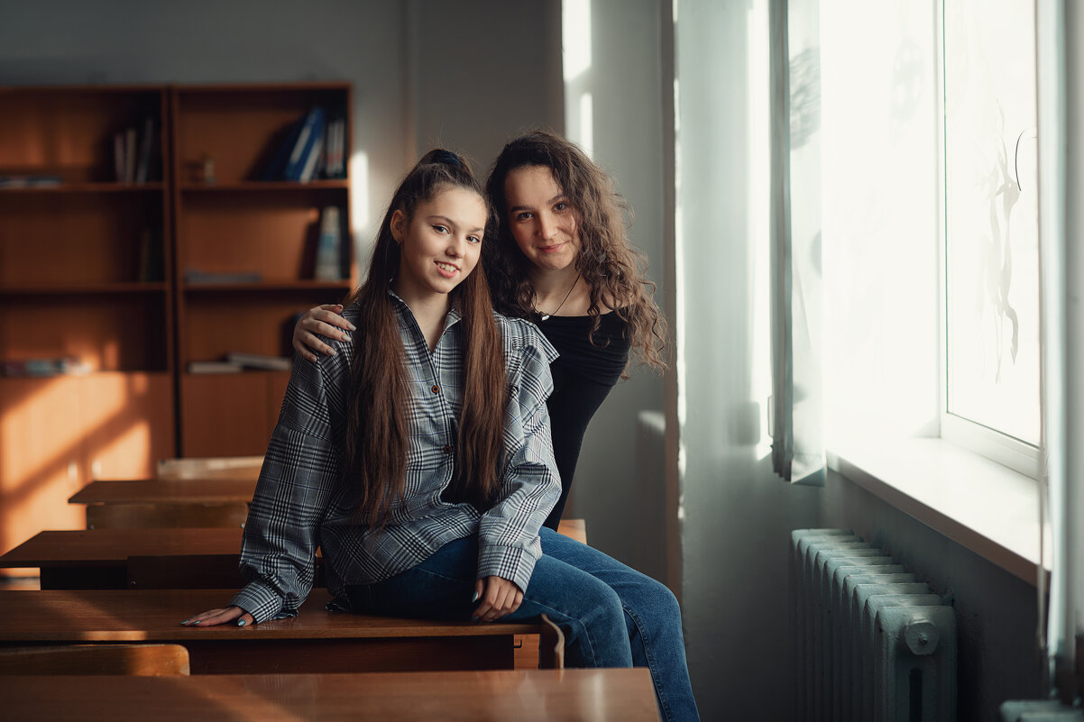 Подруги - Лилия . Подруги - Лилия .