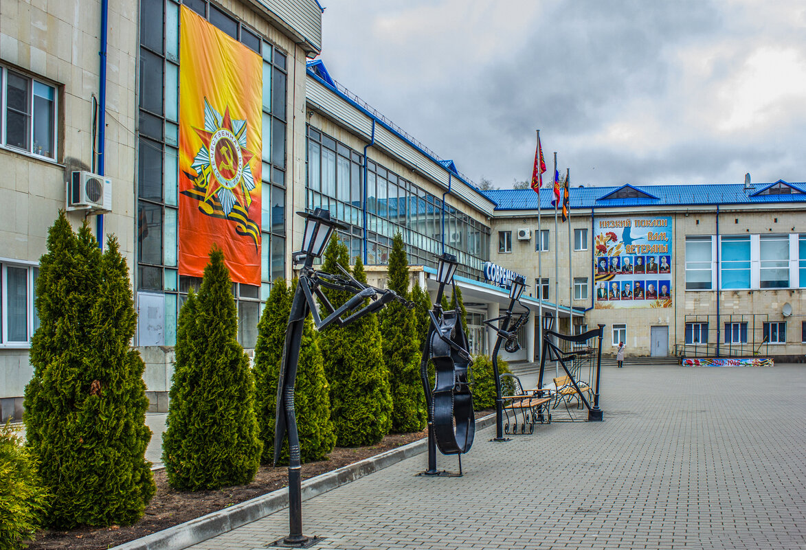 «Надежды маленький оркестрик» - Михаил "Skipper" «Надежды маленький оркестрик» - Михаил "Skipper"