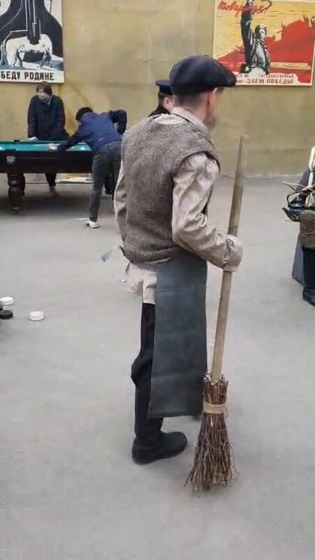 На территории "Мосфильма" - Ирэн На территории "Мосфильма" - Ирэн