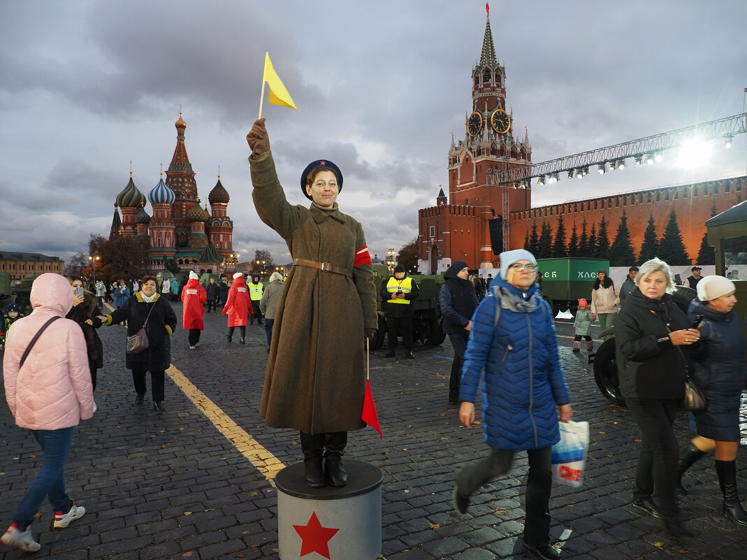 Регулировщица. - Евгений Седов