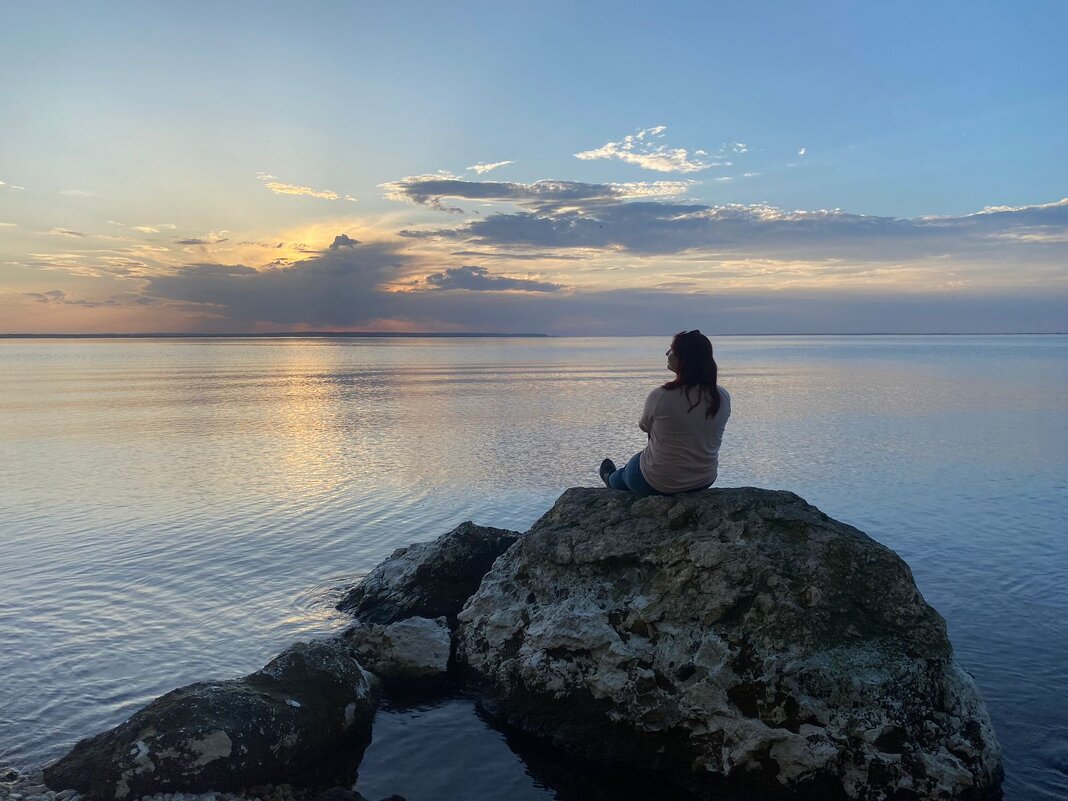 Вечерний отдых у моря - Нина Колгатина Вечерний отдых у моря - Нина Колгатина