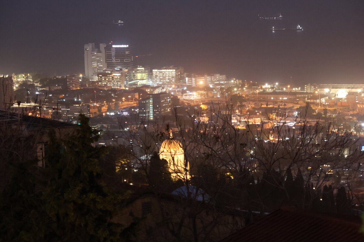 Хайфский  залив вечером - Аркадий Басович