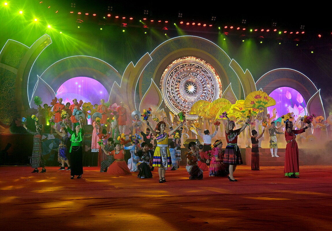 Праздник.... - Владимир Куликов Праздник.... - Владимир Куликов