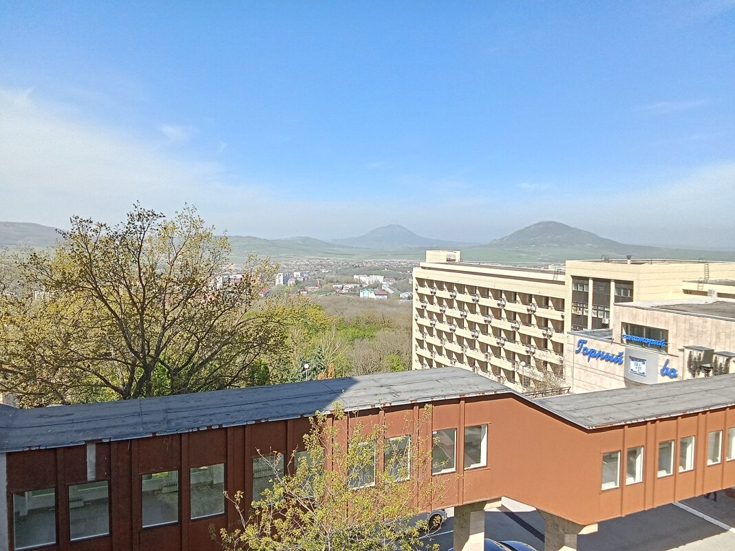 вид на железноводск со стороны Железной горы - Виктор вид на железноводск со стороны Железной горы - Виктор