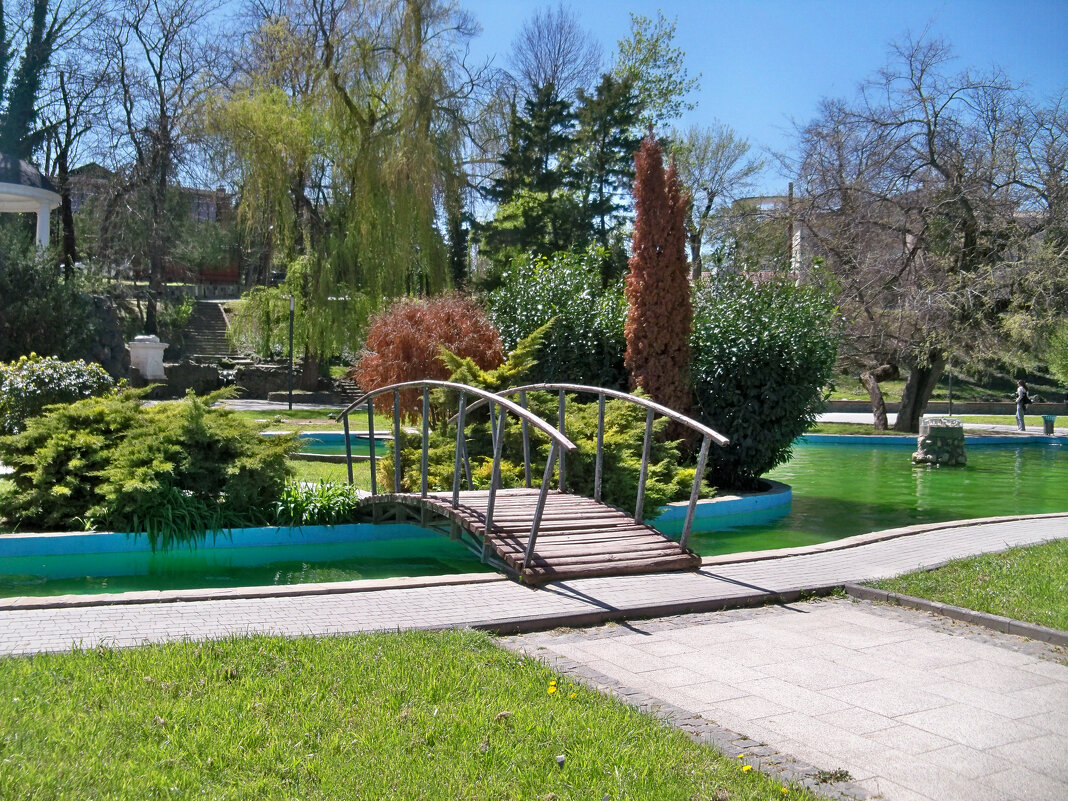 Весна в горсаду - Валентин Семчишин Весна в горсаду - Валентин Семчишин