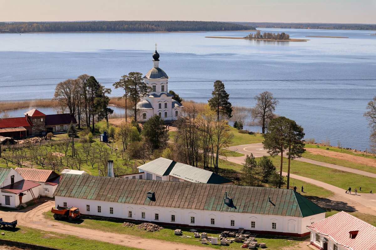 Нилова пустынь - skijumper Иванов