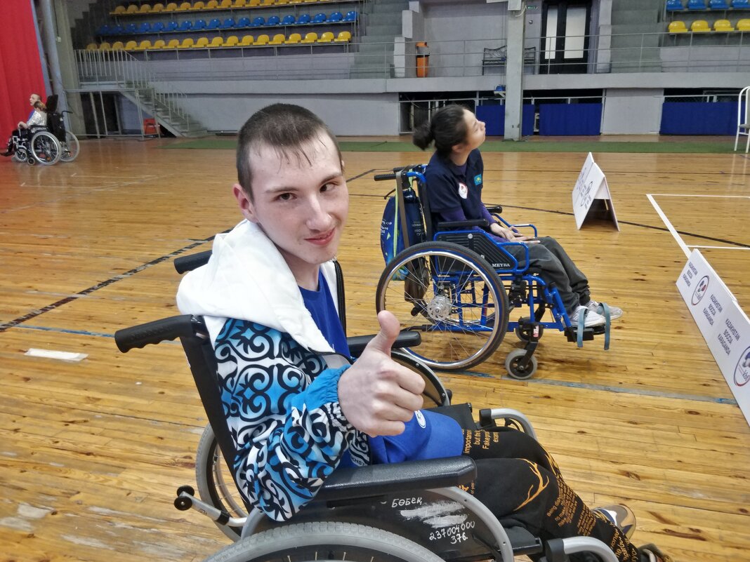 Спортивный паренек - Андрей Хлопонин Спортивный паренек - Андрей Хлопонин