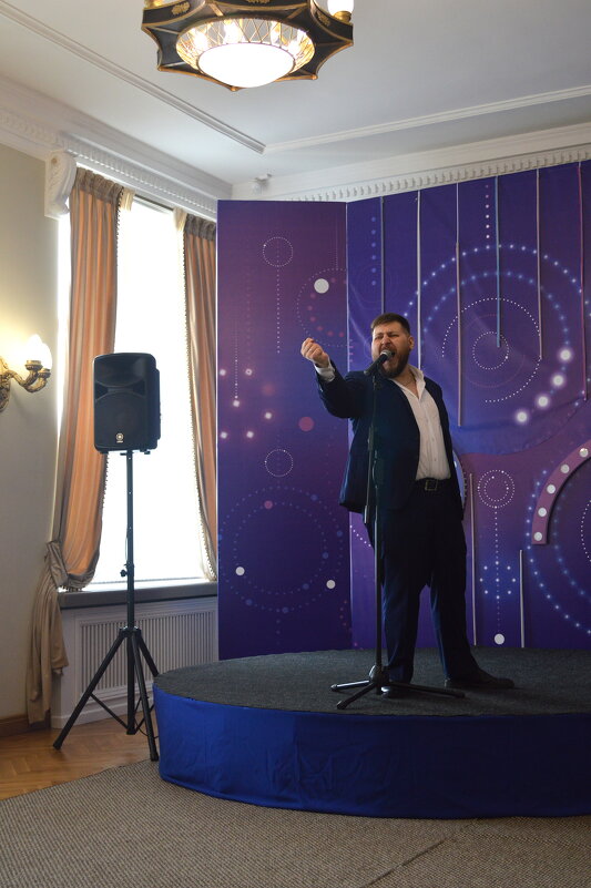 "И я одной тобой любуюсь!" - Татьяна Лютаева "И я одной тобой любуюсь!" - Татьяна Лютаева