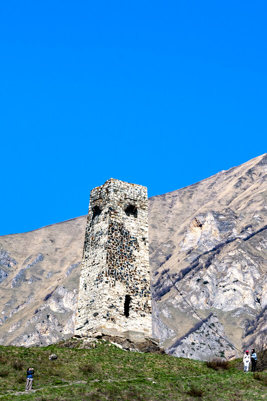 Даргавсский некрополь, старая сторожевая башня - Gen 