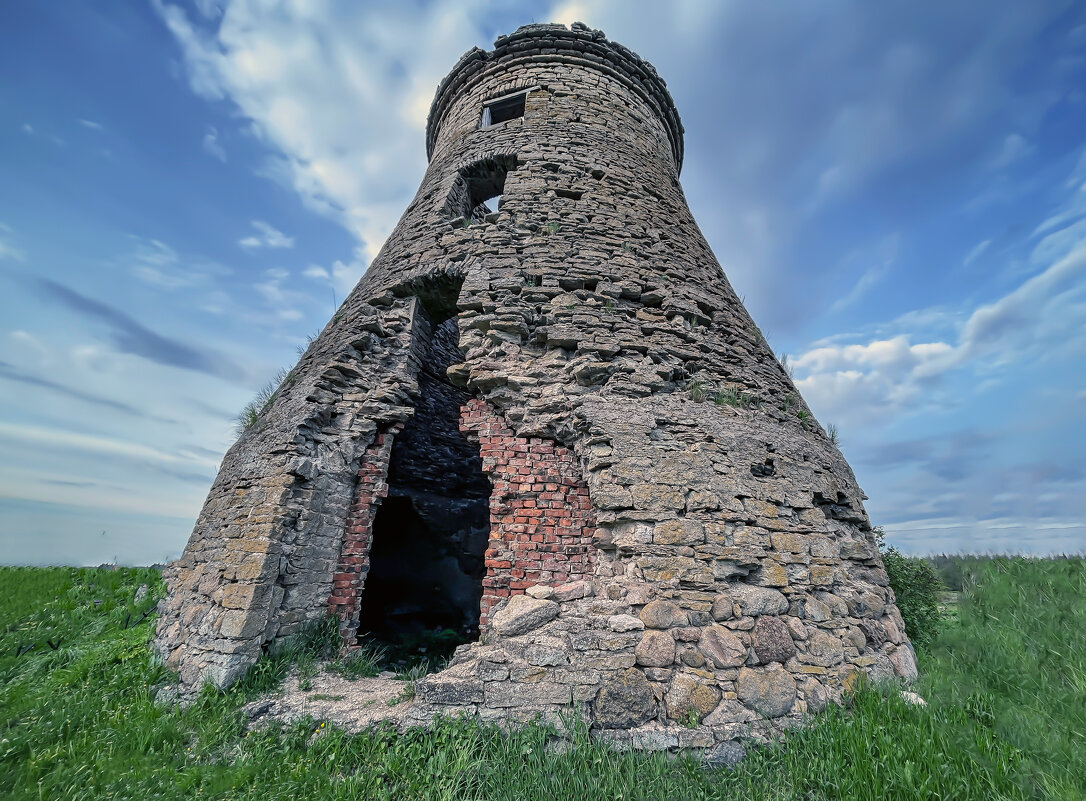 Старая мельница - Дмитрий Иванов Старая мельница - Дмитрий Иванов