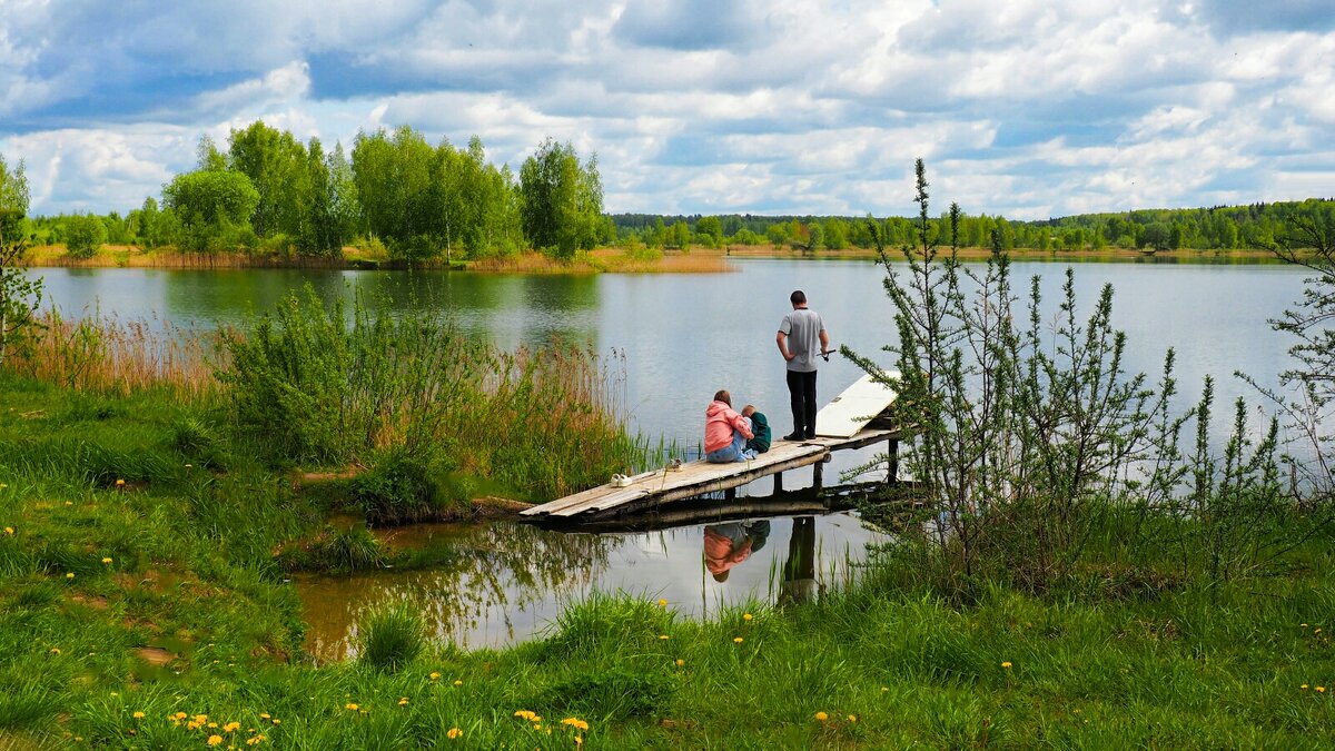 На рыбалке всей семьёй. - Милешкин Владимир Алексеевич На рыбалке всей семьёй. - Милешкин Владимир Алексеевич