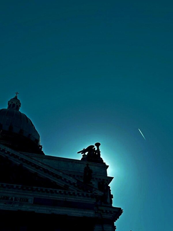 Однажды ночью... - Vladimir Semenchukov Однажды ночью... - Vladimir Semenchukov