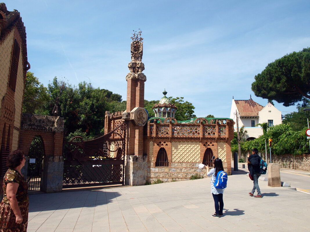 Испания. Каталония. - Владимир Драгунский Испания. Каталония. - Владимир Драгунский