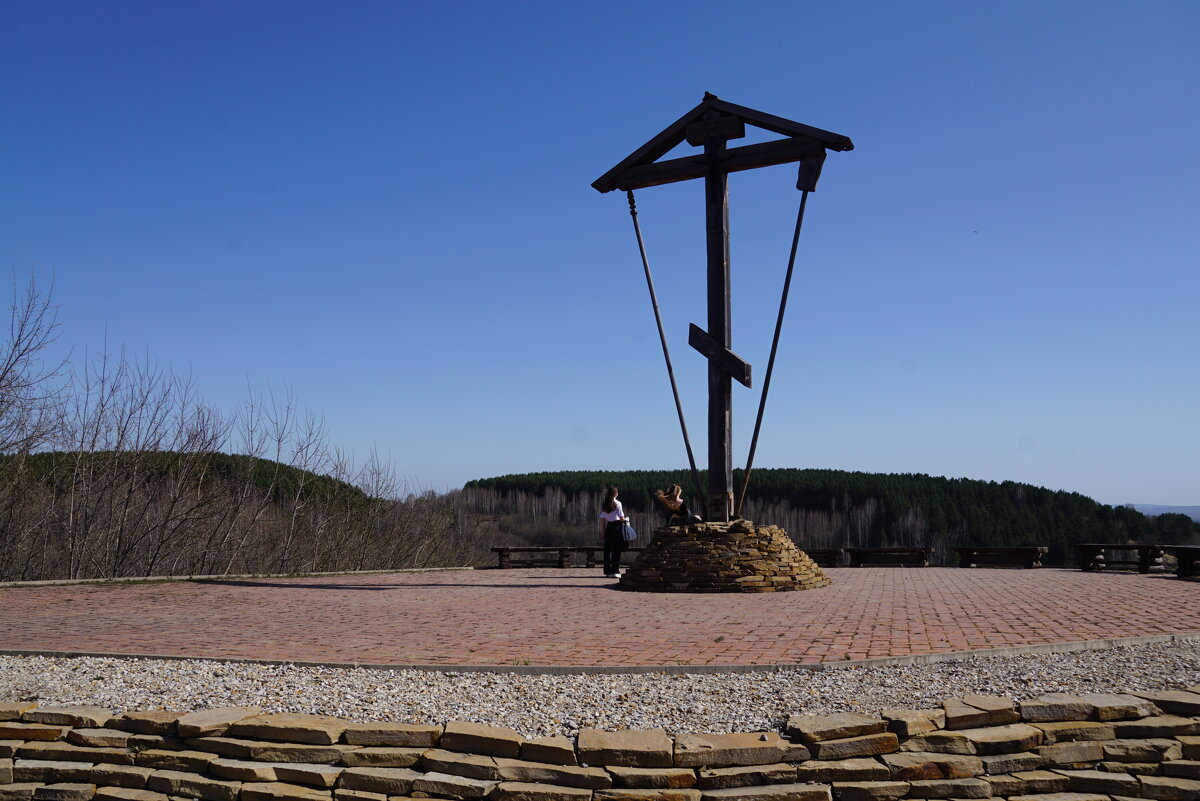 Крест - Наталия Григорьева Крест - Наталия Григорьева