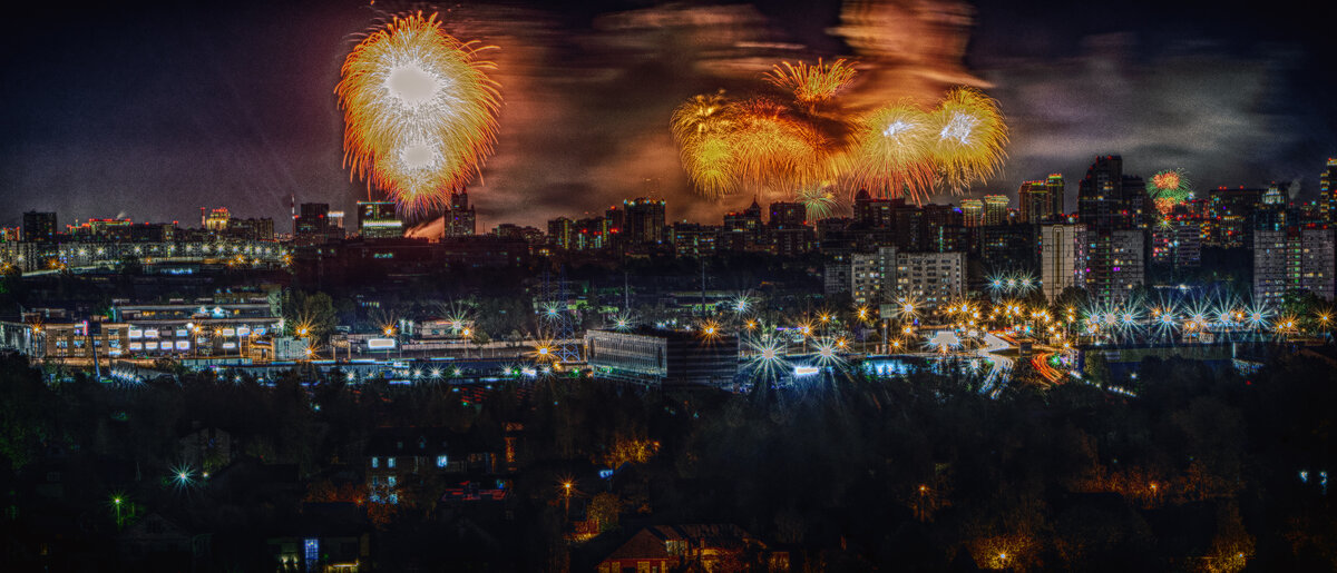 Салют 9мая 2025 - Юрий Яньков Салют 9мая 2025 - Юрий Яньков