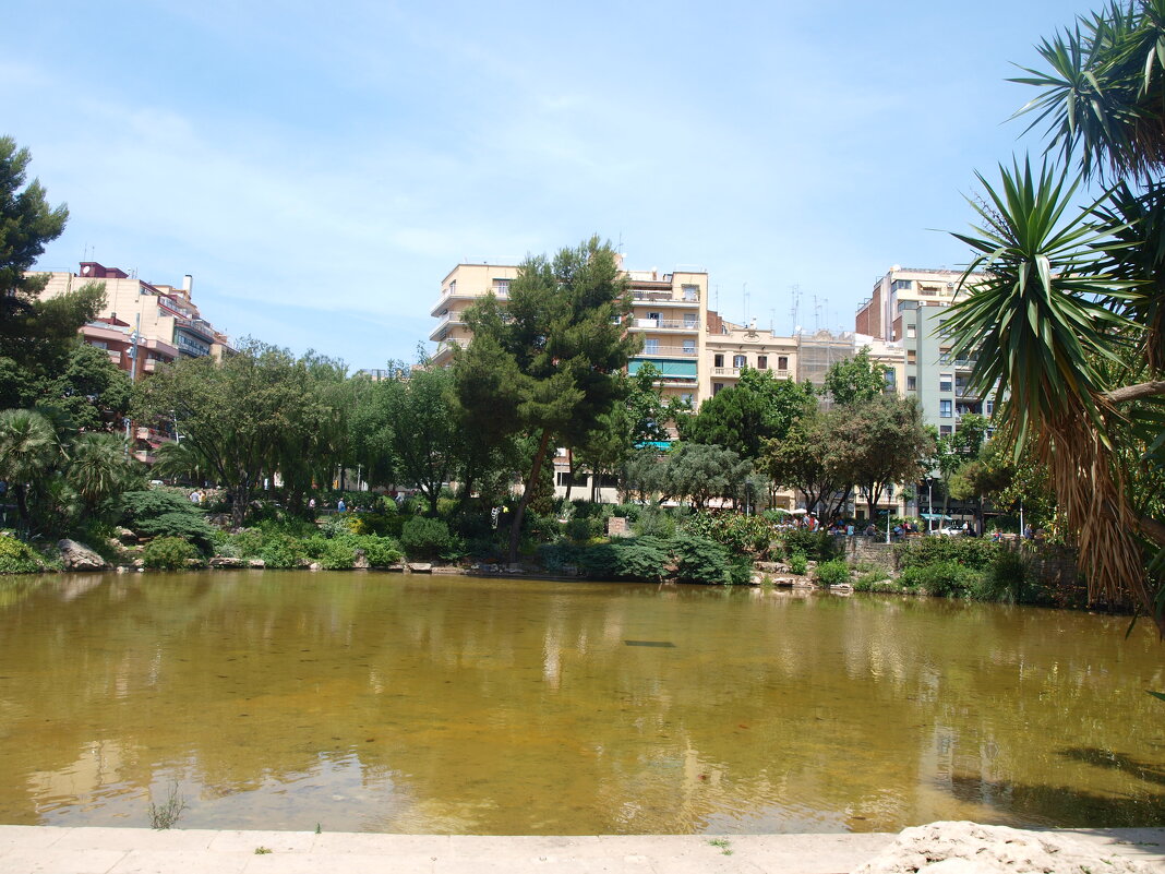 Барселона. - Владимир Драгунский Барселона. - Владимир Драгунский