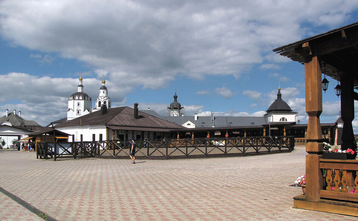 Конный двор - Александр Ильчевский Конный двор - Александр Ильчевский