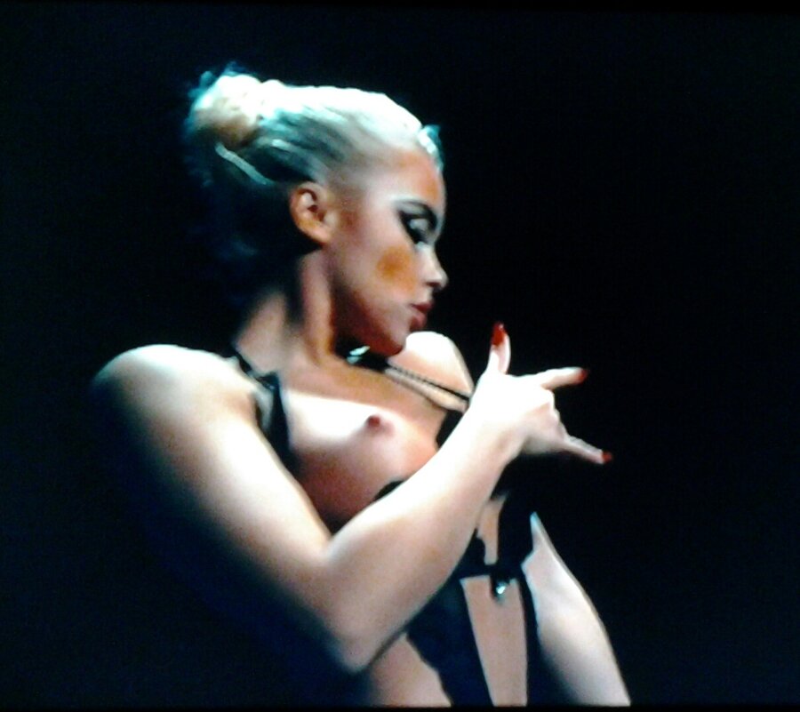 Дьяволица - Виктор  /  Victor Соболенко  /  Sobolenko