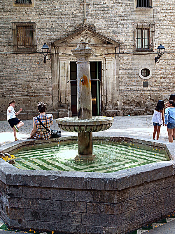 Барселона. - Владимир Драгунский Барселона. - Владимир Драгунский