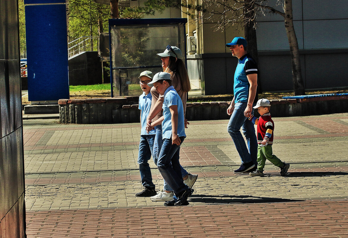 Июнь...Ребячье утро! - Владимир Июнь...Ребячье утро! - Владимир