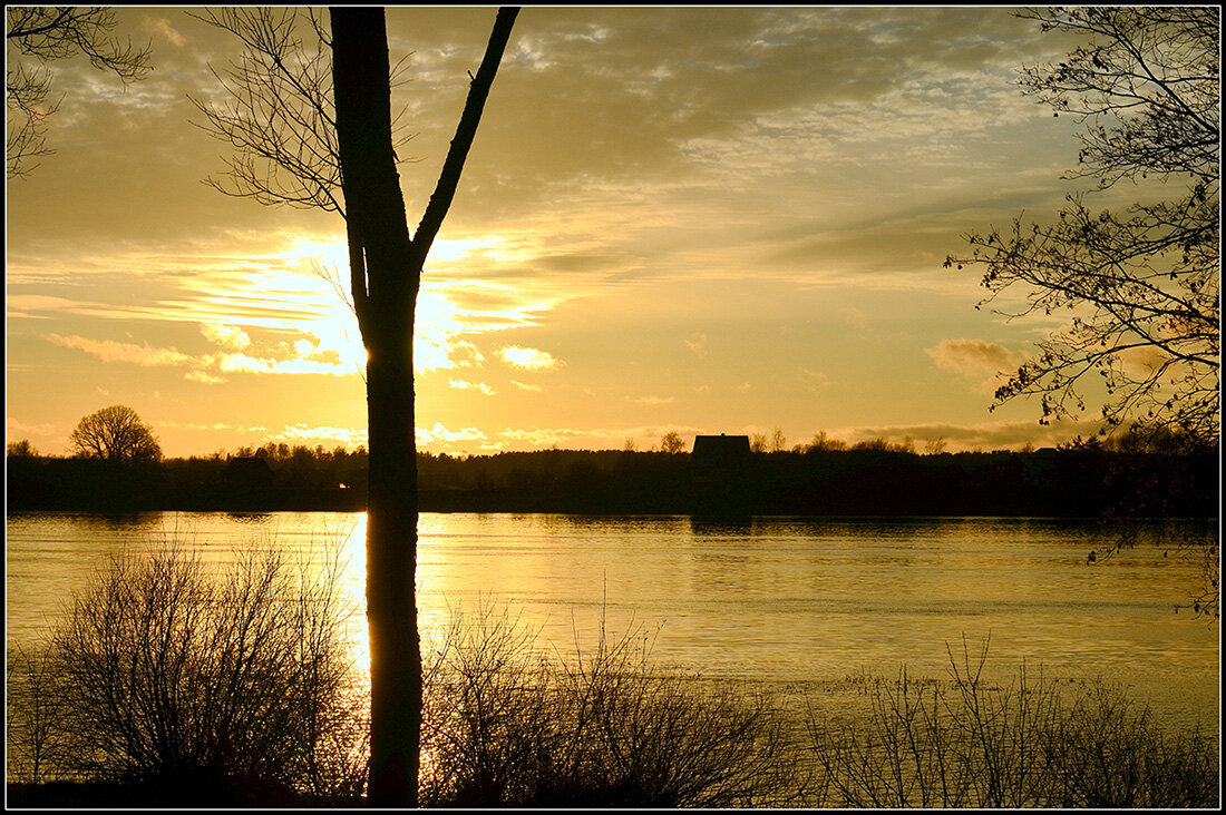 Закат на реке - Aleksandr Gal